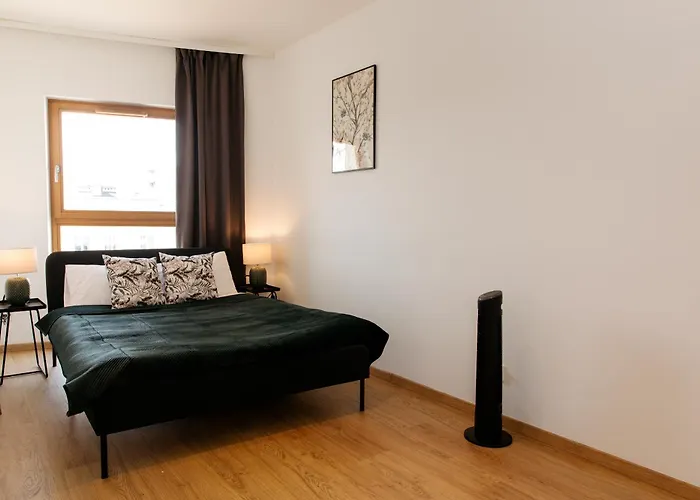 Mb - By The Sea Batorego 7 *